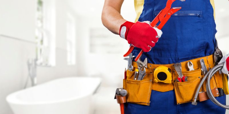 Como Evitar Golpes na Contratação de Encanador em Uberaba Como Evitar Golpes na Contratação de Encanador em Uberaba